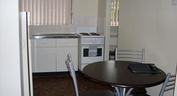 El Lago Waters Tourist Park - Kingaroy Accommodation 9