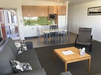 Harbourview Serviced Apartments - Kingaroy Accommodation 46