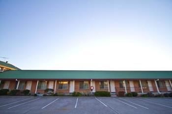 Branxton House Motel, Hunter Valley - Kingaroy Accommodation 6