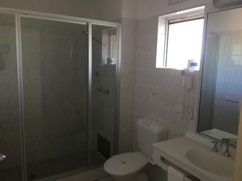 Ulladulla Harbour Motel - Kingaroy Accommodation 14