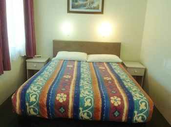 Ashton Townhouse Motel And Suites - Kingaroy Accommodation 3