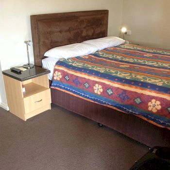 Ashton Townhouse Motel And Suites - Kingaroy Accommodation 14