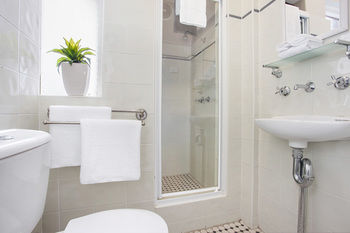 Boronia Lodge Burwood - Kingaroy Accommodation 1