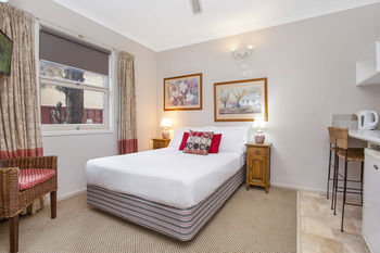 Boronia Lodge Burwood - Kingaroy Accommodation 7