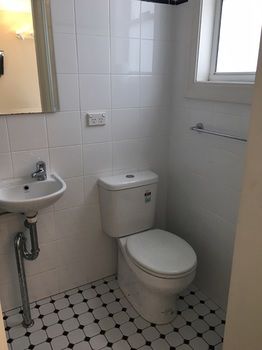 Boronia Lodge Burwood - Kingaroy Accommodation 18