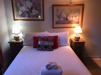 Boronia Lodge Burwood - Kingaroy Accommodation 27