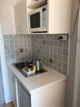 Boronia Lodge Burwood - Kingaroy Accommodation 44