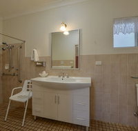Cadman Motor Inn amp Apartments - Kingaroy Accommodation