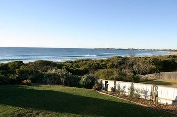 Culburra Beach House - Kingaroy Accommodation 11