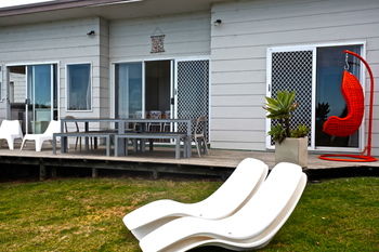 Culburra Beach House - Kingaroy Accommodation 27
