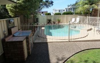 Mollymook Surfbeach Motel And Apartments - Kingaroy Accommodation 2