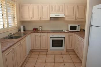 Birchgrove Apartments - Kingaroy Accommodation 10
