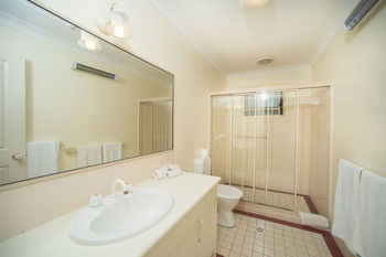 Birchgrove Apartments - Kingaroy Accommodation 13
