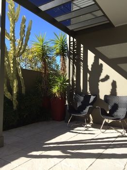 Chaucer Palms Boutique Bed & Breakfast - Kingaroy Accommodation 1