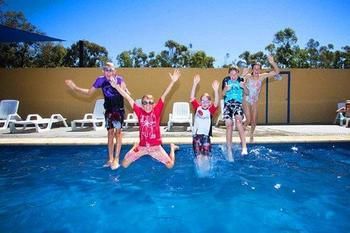 Big4 Swan Hill - Caravan Park - Kingaroy Accommodation 13