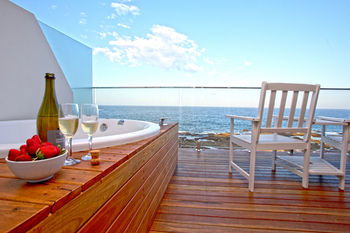 Ocean Front At The Entrance - Kingaroy Accommodation 1