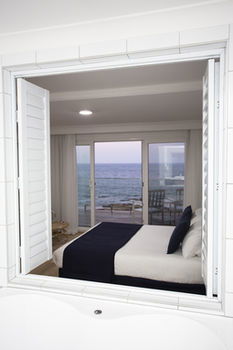 Ocean Front At The Entrance - Kingaroy Accommodation 7