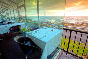 Ocean Front At The Entrance - Kingaroy Accommodation 15