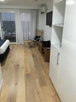 Ocean Front At The Entrance - Kingaroy Accommodation 37