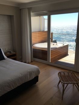 Ocean Front At The Entrance - Kingaroy Accommodation 39