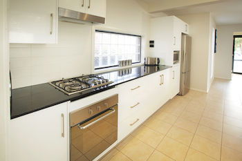 Charlestown Terrace - Kingaroy Accommodation 9