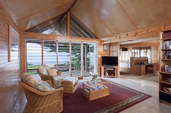 Kims Beachside Lodges - Kingaroy Accommodation 4