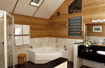 Kims Beachside Lodges - Kingaroy Accommodation 5