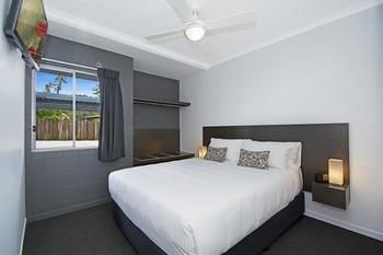 Cooroy Luxury Motel Apartments Noosa - Kingaroy Accommodation 5