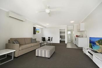 Cooroy Luxury Motel Apartments Noosa - Kingaroy Accommodation 6