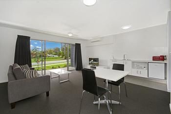 Cooroy Luxury Motel Apartments Noosa - Kingaroy Accommodation 16