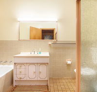 Mollymook Beach Units - Kingaroy Accommodation