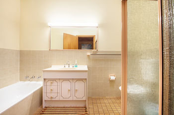 Mollymook Beach Units - Kingaroy Accommodation 0