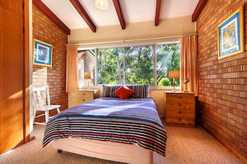 Mollymook Beach Units - Kingaroy Accommodation 7