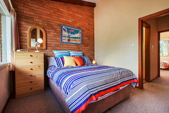 Mollymook Beach Units - Kingaroy Accommodation 19