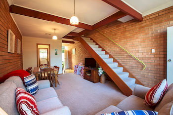 Mollymook Beach Units - Kingaroy Accommodation 30