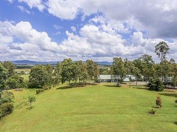 Vineyard Hill - Kingaroy Accommodation 11