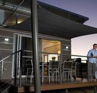 Savannah Cabins - Kingaroy Accommodation