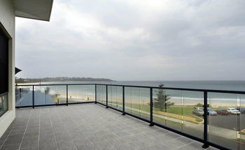 Mollymook Beachfront Executive Apartment - Kingaroy Accommodation 1