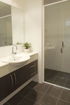 Mollymook Beachfront Executive Apartment - Kingaroy Accommodation 4