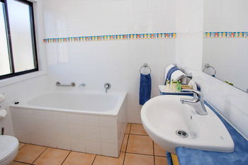 Ingenia Holidays Lake Conjola - Kingaroy Accommodation 12