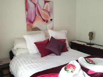 Sydney Executive Garden Villa - Kingaroy Accommodation 10