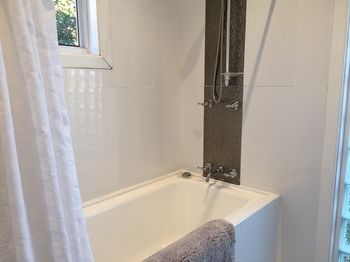 Sydney Executive Garden Villa - Kingaroy Accommodation 16