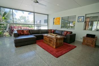 Moonee Beach Executive Retreat - Kingaroy Accommodation 24