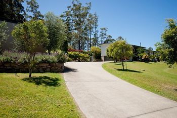 Moonee Beach Executive Retreat - Kingaroy Accommodation 29