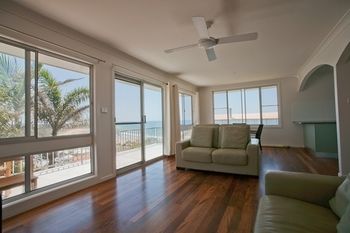 Emerald Views - Kingaroy Accommodation 11