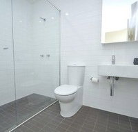 Neutral Bay 4 Young Furnished Apartment - Kingaroy Accommodation