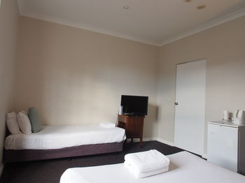 Coogee Bay Hotel Pub Style - Kingaroy Accommodation 10