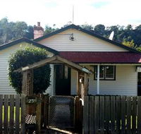 Brothers Town Cottage - Kingaroy Accommodation
