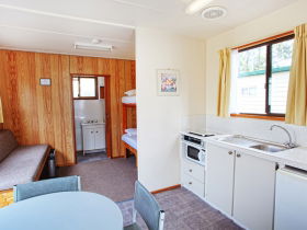 Discovery Parks - Mornington, Hobart - Kingaroy Accommodation 1