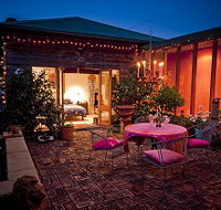 At Eleven La Petite Maison - Kingaroy Accommodation